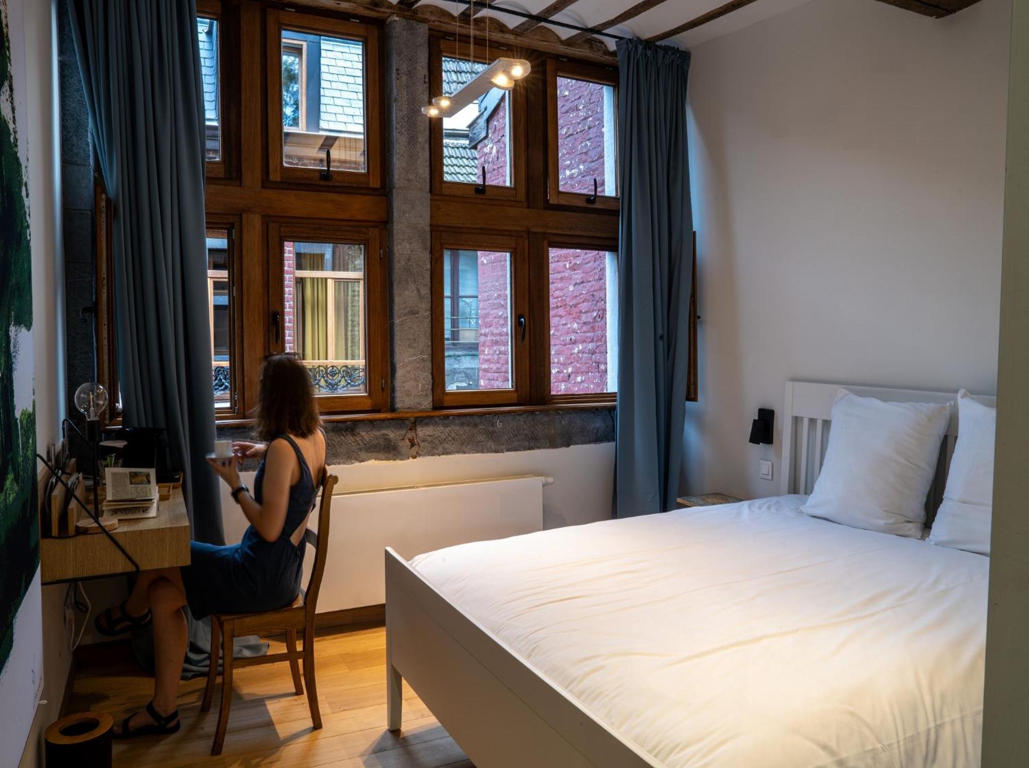 Bonjour Pierreuse Guest house *